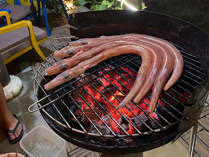 Than sạch không khói đang chứng minh giá trị bền vững trong nhiều lĩnh vực đời sống, nông nghiệp và công nghiệp. Than sạch không khói đang chứng minh giá trị bền vững trong nhiều lĩnh vực đời sống, nông nghiệp và công nghiệp.